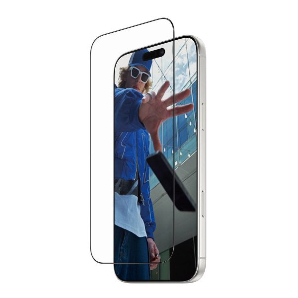 PanzerGlass Screen Protector w. Black Frame iPhone 17 Pro Max | Ultra-Wide Fit w. Fastfit in-a-box (PG49876)